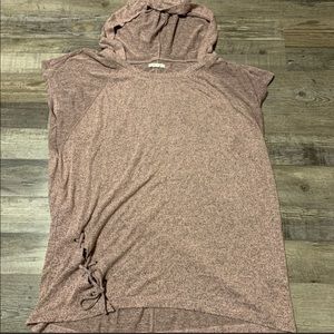 Short sleeve soft Maurice’s shirt